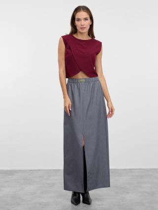 Bordová & šedá melange – dvě barvy, které si spolu dokonale rozumí!✨ Bordová přináší hloubku a sebevědomí, šedá melange...